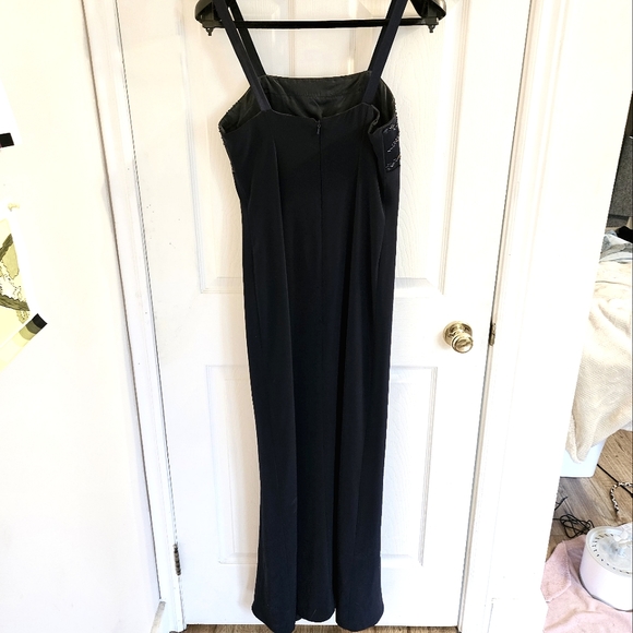 Beautiful Navy Mother of the Bride or Groom Dress with Sequined Top - Picture 3 of 7